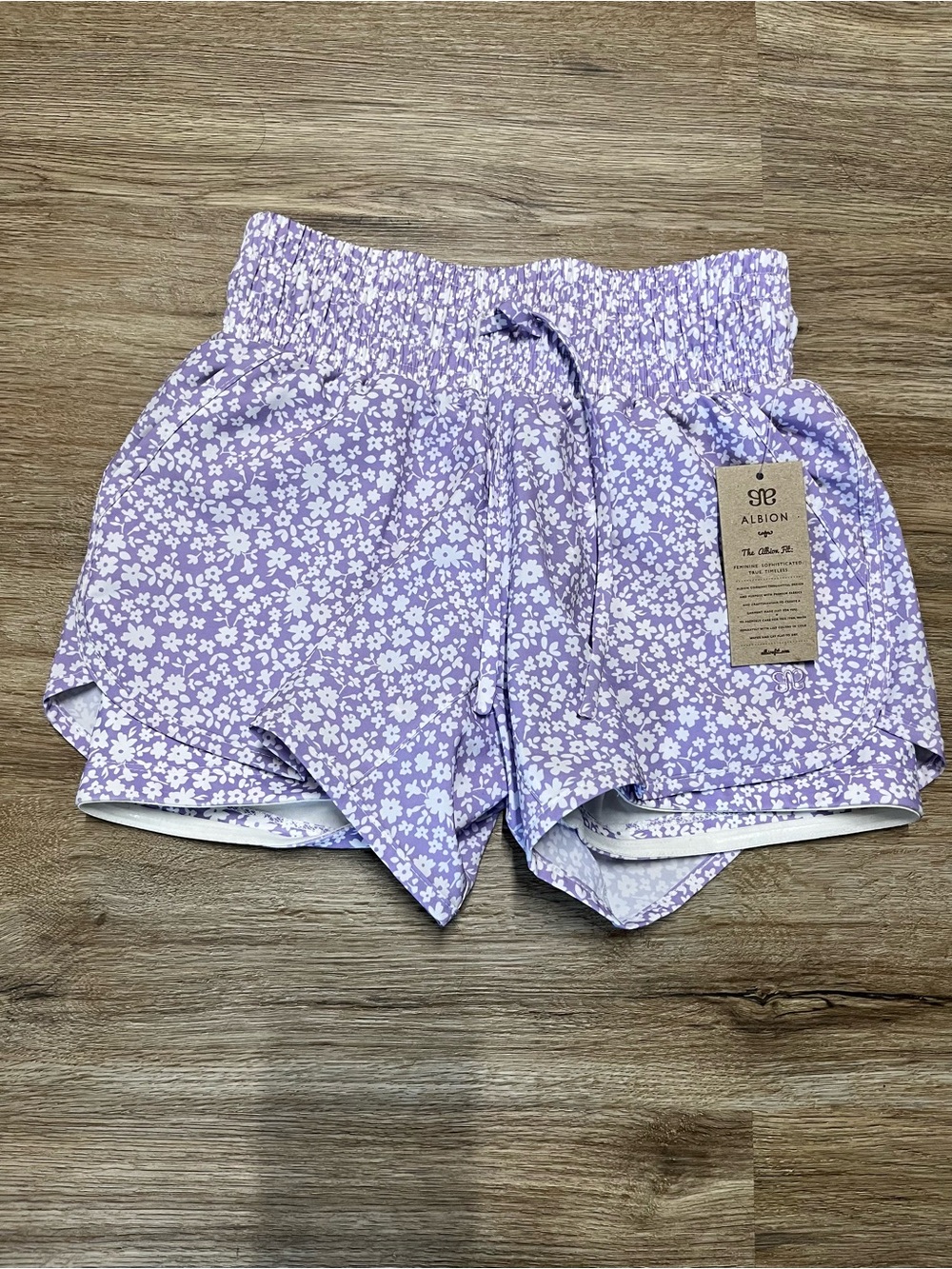 Albion Lavender Floral Elastic-Waist Athletic Shorts